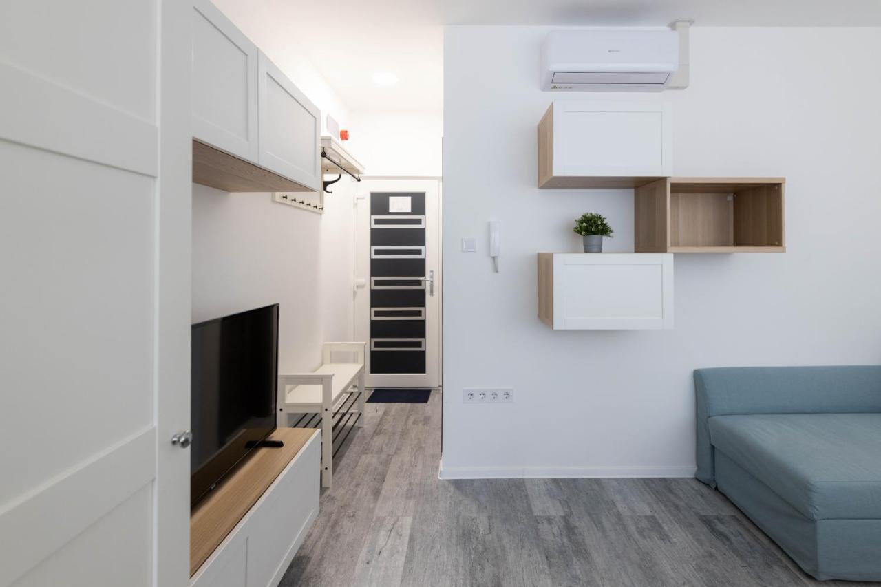 Roomstore Studio Apartments Eger Exterior photo
