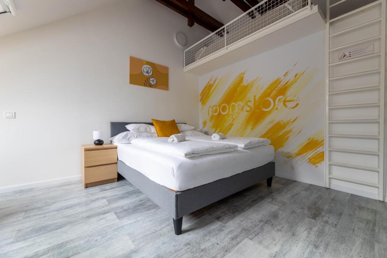 Roomstore Studio Apartments Eger Exterior photo
